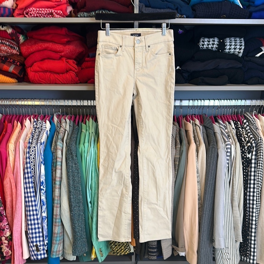 NJDY cream straight leg jeans size XXS